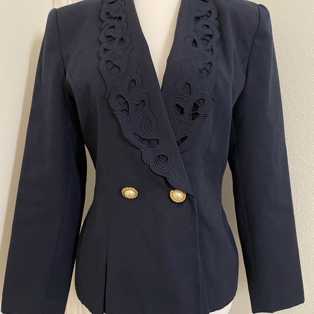 Vintage Le Suit Blazer with pearl buttons